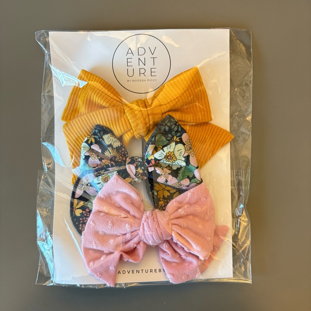 Modern Piggy Fall Bow Clip Set - NEW!